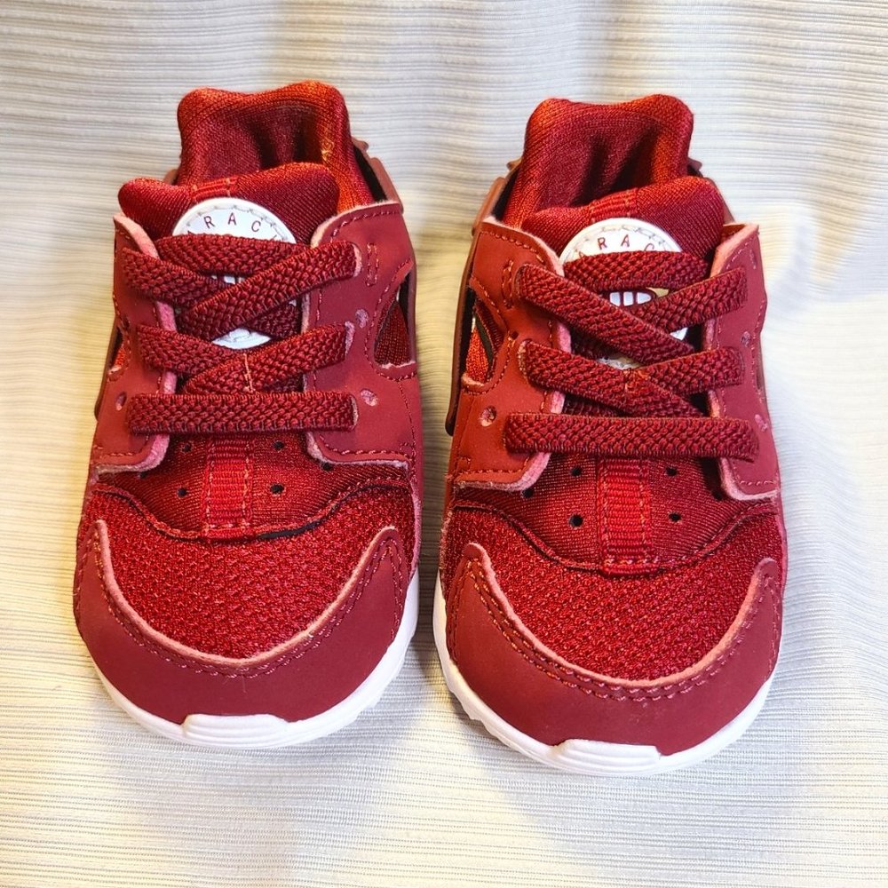 EUC Nike Infant Hurachi Run - Picture 2 of 13